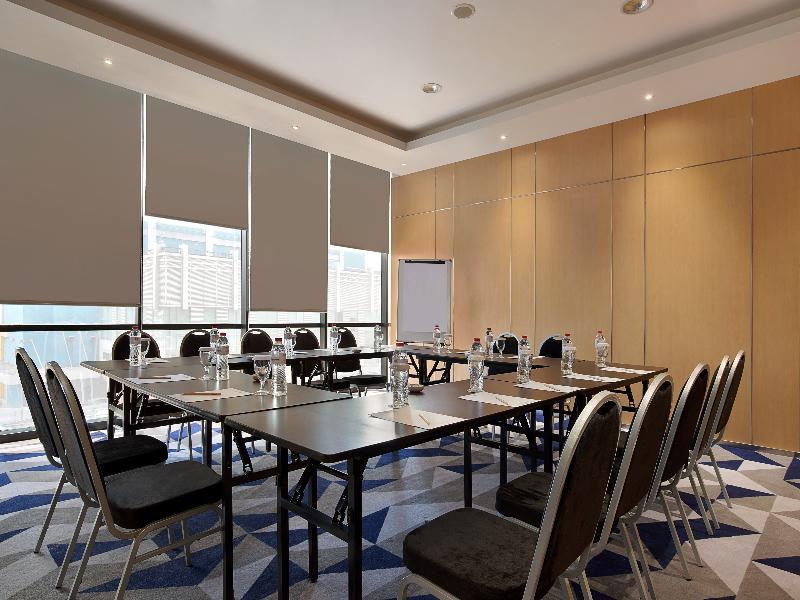 Zest Airport Jakarta By Swiss-Belhotel International Tangerang Exterior foto