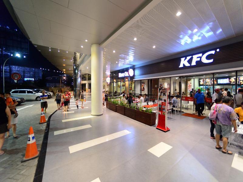 Zest Airport Jakarta By Swiss-Belhotel International Tangerang Exterior foto